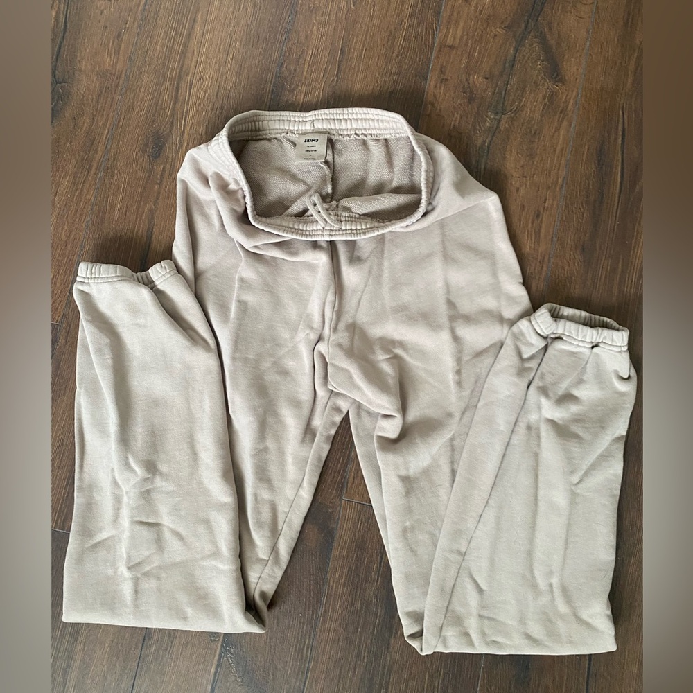Skims “The Joggers” Tan Sweatpants Sz M